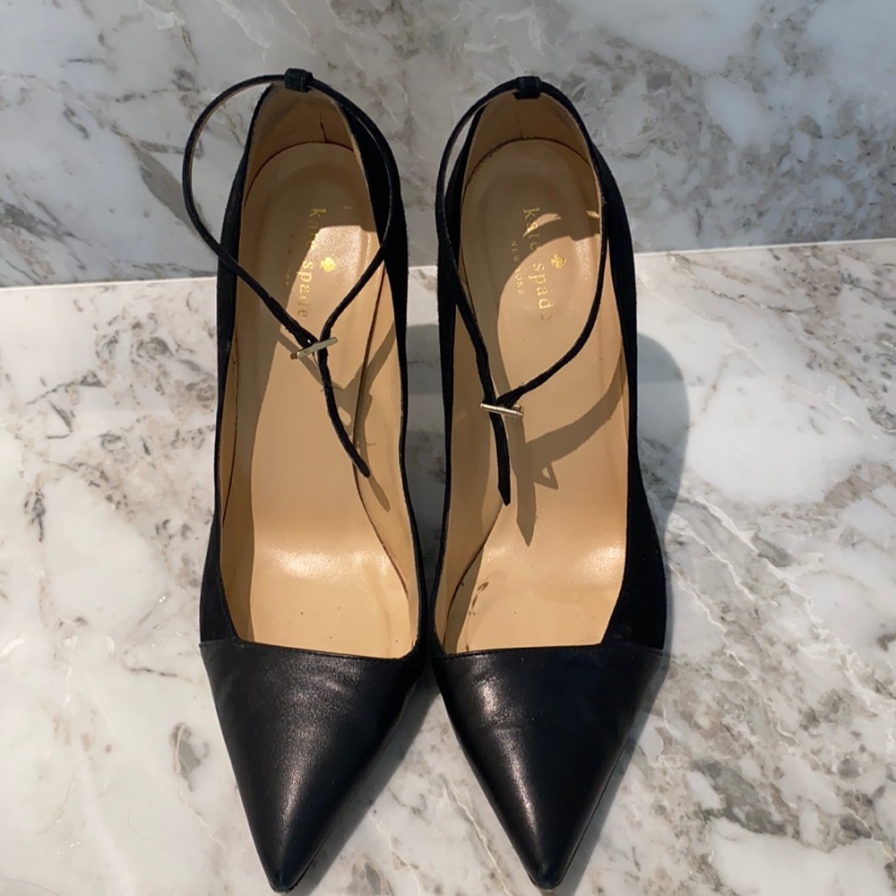 Kate Spade black leather and suede pumps
